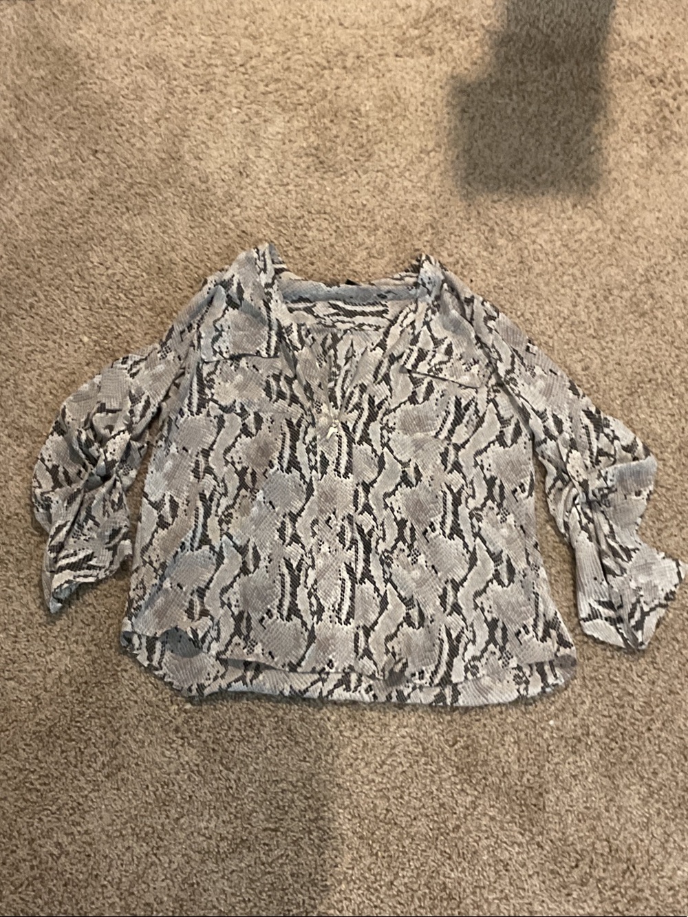 Express Women's Snake Print V-Neck Blouse - Black & Gray